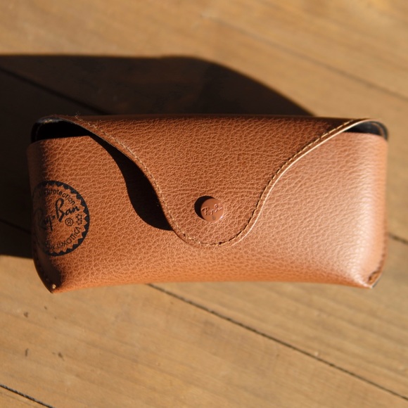 1980s Ray-Ban Aviator Sunglasses - Picture 10 of 17